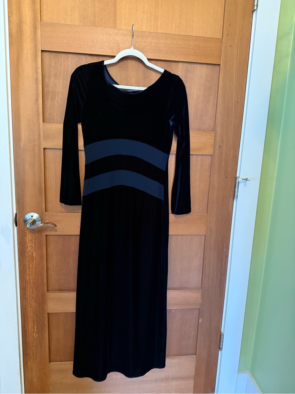 Laundry By Shelly Segal Stretch Velvet Dress 4
